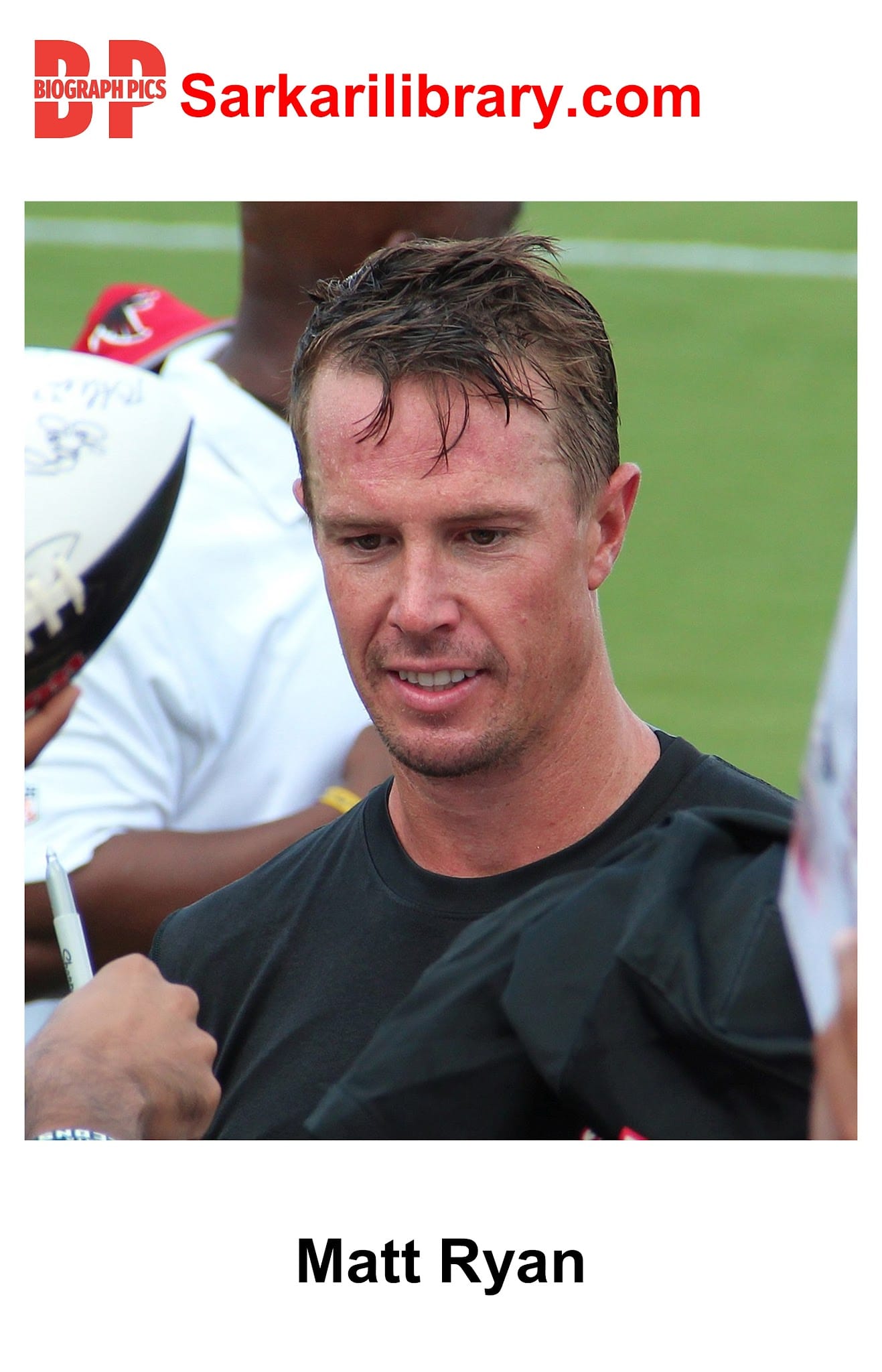 You are currently viewing Matt Ryan Biography : Family members pics