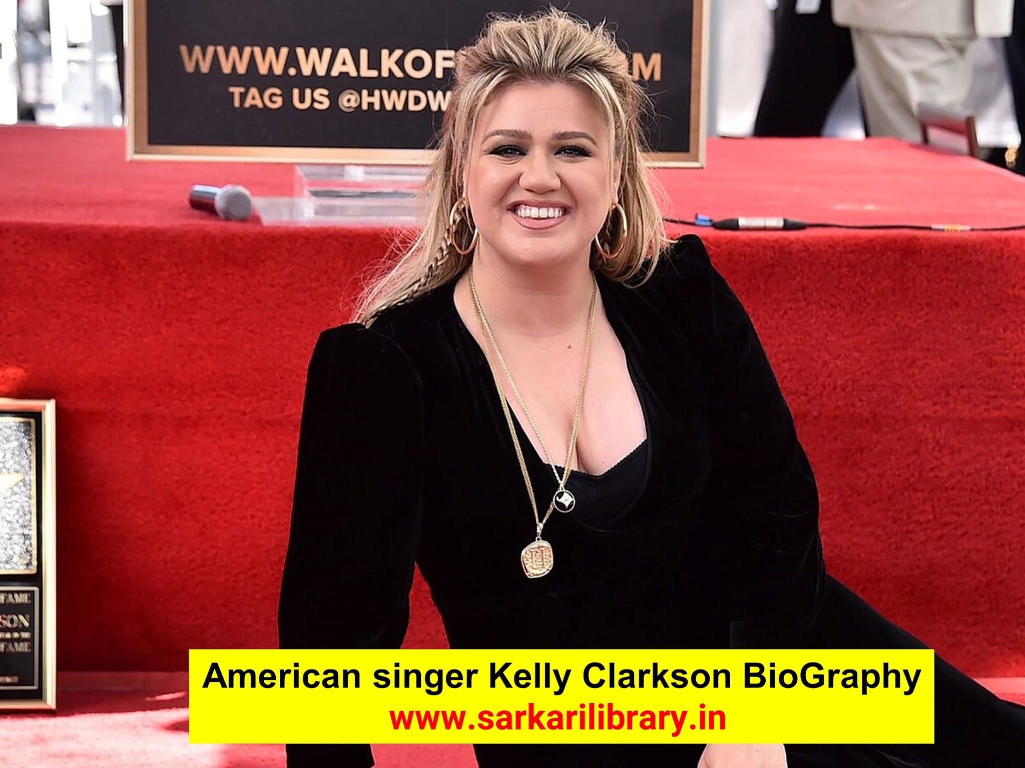 Read more about the article American singer Kelly Clarkson BioGraphy